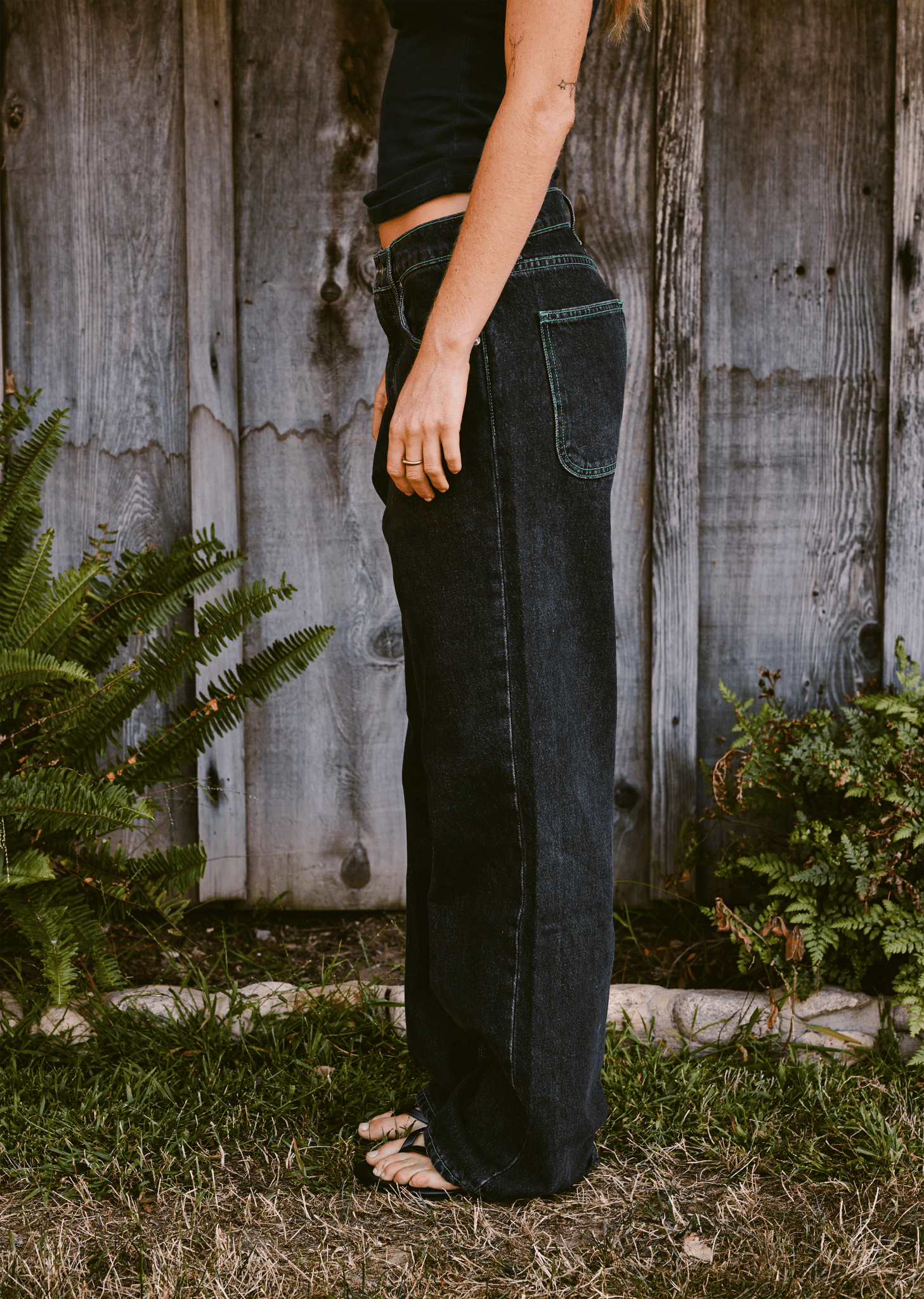 Relaxed Leg Jeans - Coal Mine Black – Online Ceramics Relaxed Leg Jeans - Coal Mine Black – Online Ceramics
